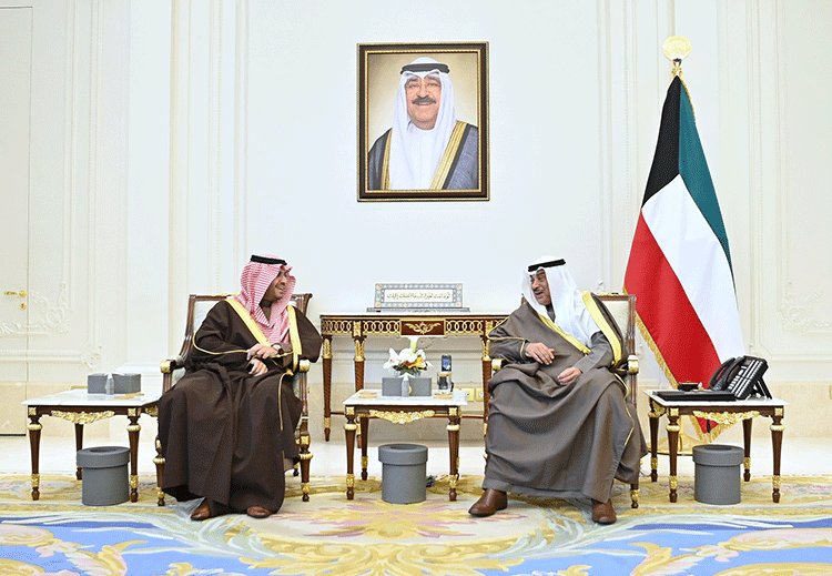 ولي العهد يستقبل الأمير تركي بن محمد 