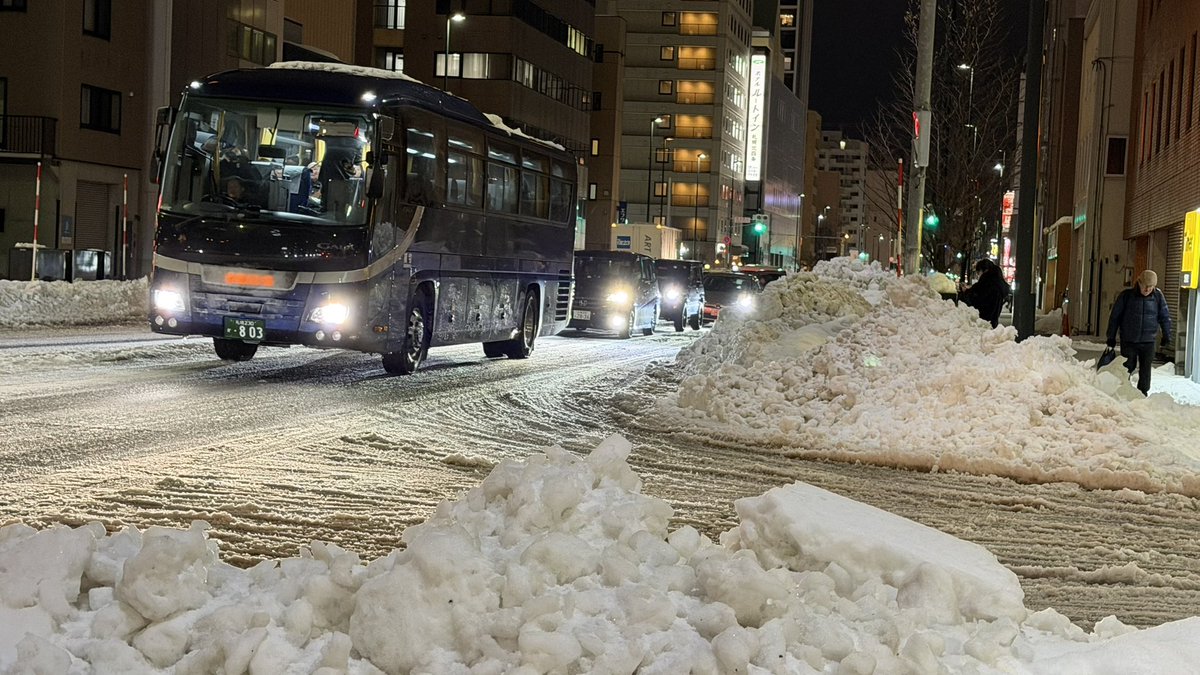 グラファイター tweet media