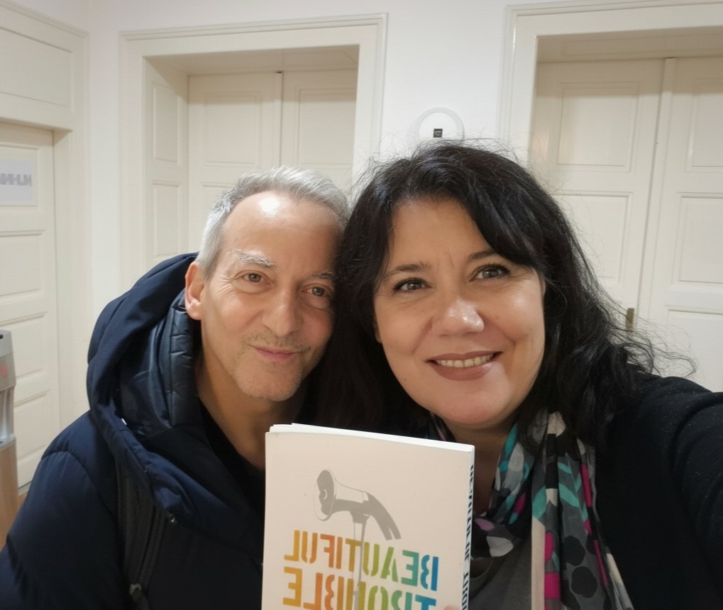 TamaraTripic's tweet photo. „Otpor nije samo istrajnost — već i kreativnost.“
Sjajan razgovor uz kafu sa @andrewboyd (Beautiful Trouble) o protestima u Srbiji i snazi studentskog pokreta u @DDmreza
Ideje ostaju, knjiga ide studentima, borba se nastavlja. ✊
#Democracy #CreativeResistance https://t.co/msbpzETsw9