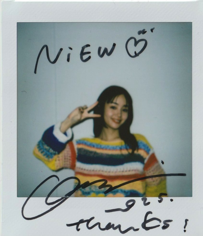 ねくせ。　武道館グッズ　サイン入りチェキ 藤原さくらのサイン入りチェキを1名様に🎁 2月にアルバム『uku』発売