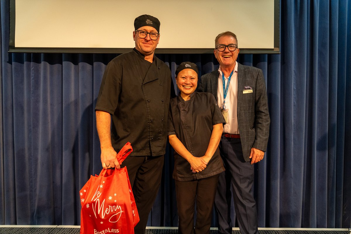 Last Friday, we welcomed local seniors to the Town of Cambridge Seniors Christmas Lunch at The Boulevard Centre.🎄 

🔗Find out what’s on for Seniors: loom.ly/oe4-m3k

#TownOfCambridge #Seniors #Community