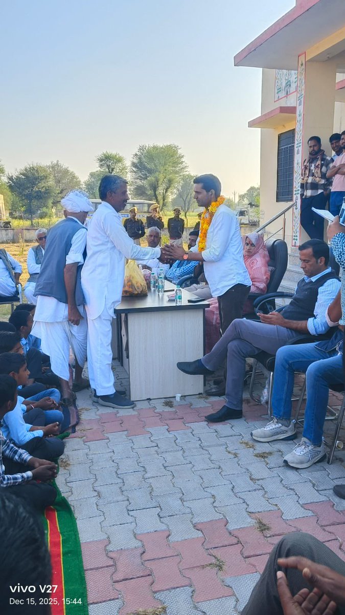 जालसू मंडल मे श्री <a href="/DrSatishPoonia/">Satish Poonia</a> जी के नेतृत्व भजनलाल जी सरकार के गौरवशाली 2 वर्ष पुर्ण करने सुशासन रथ आज रायथल,जयसिहपुरा,दुर्गाकाबास, अनोपपुरा ,भीलपुरा,बिहारीपुरा पंचायतों में पहुँचा वहाँ के जनमानस को सरकार की उपलब्धियों के बारे अवगत करवाया जनता से अमुल्य सुझाव एकत्रित किये !