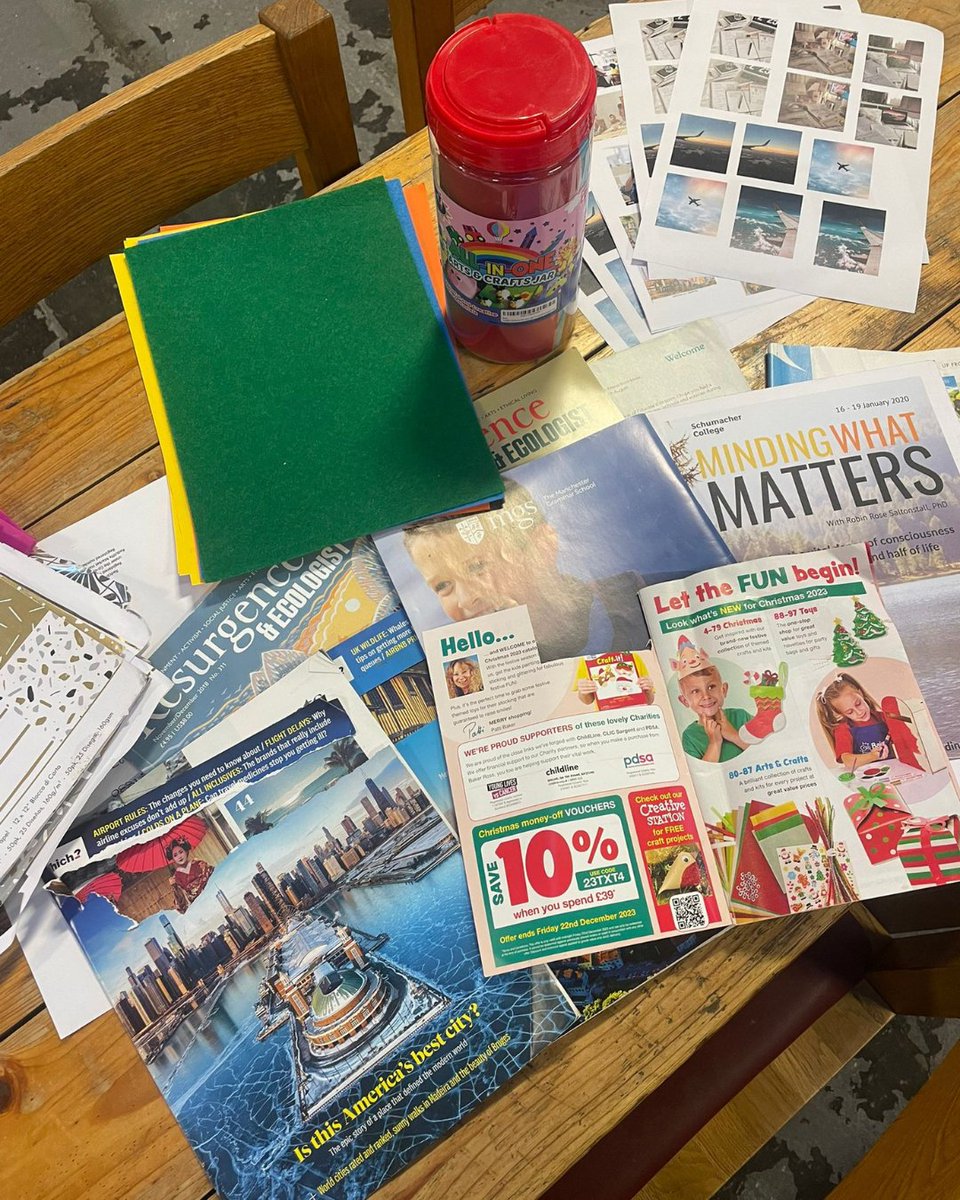 EarlyBreakUK's tweet image. We have done an amazing girls' group focused on self-care and aspirations! 💖 Together, we created vision boards that reflect future goals and dreams. 🎉 
#SelfCare #Aspirations #VisionBoard #GirlPower #Empowerment #DreamBig