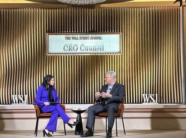 #BoozAllen CEO Horacio Rozanski joined Wall Street Journal’s Emily Glazer at the CEO Council Summit to discuss our leading role in the defense tech ecosystem and how we’re accelerating advanced technologies in national security missions. boozallen.co/3KRWb0c