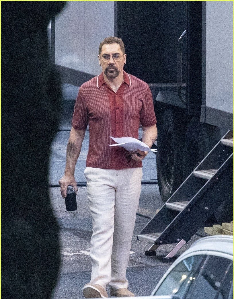 AppleTVNewsHub's tweet image. Coming to #AppleTV in 2026:
• #CapeFear (10 episodes)

A storm is coming for two happily married attorneys when a notorious killer from their past gets out of prison.

Starring Javier Bardem and Amy Adams.