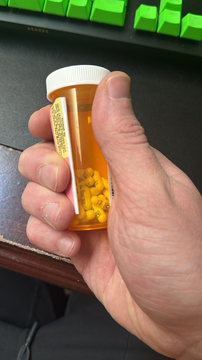 halopointdub's tweet image. Breakfast 🤪