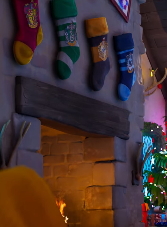 ShiinaBR's tweet photo. THE CABIN RETURNS THIS WINTERFEST EVENT

HARRY POTTER SOCKS SPOTTED https://t.co/UnlTrsQFvn