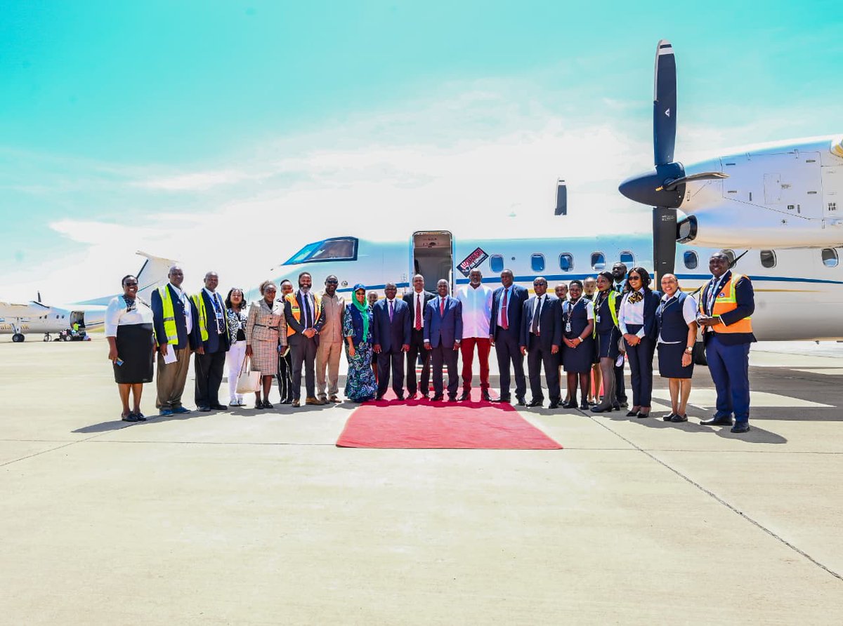 AnyangNyongo's tweet photo. The Safarilink Airlines today officially launched the Kisumu–Entebbe route, linking Kenya &amp; Uganda 45 mins apart via air across Lake Victoria. This will boost trade, tourism, investment &amp; cultural exchange, reinforcing Kisumu as a key gateway to East &amp; Central Africa. #TichTire https://t.co/Kg49hz3rDu