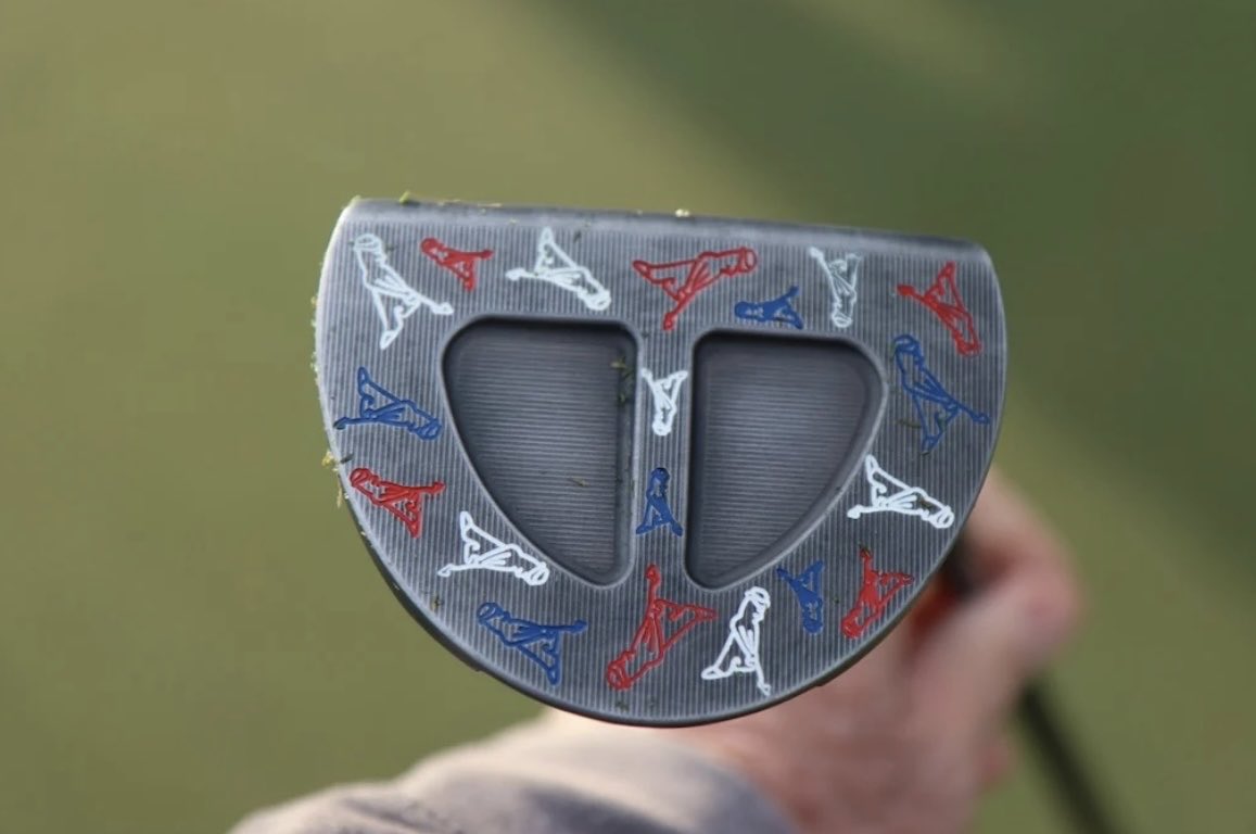 paint_onwood's tweet photo. Lauren Coughlin’s putter btw 

#pingman https://t.co/bxv1jvFros