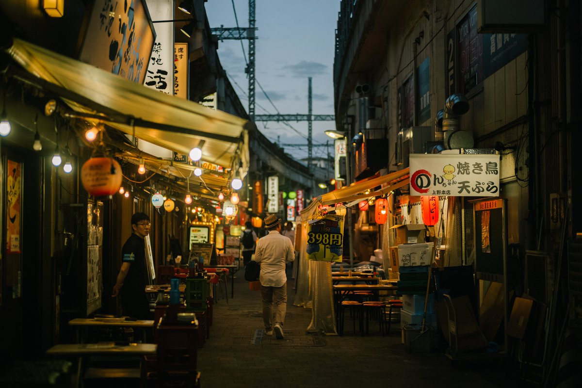 Mikuma1998's tweet photo. Street Photography in Tokyo https://t.co/5FNPffsO0t