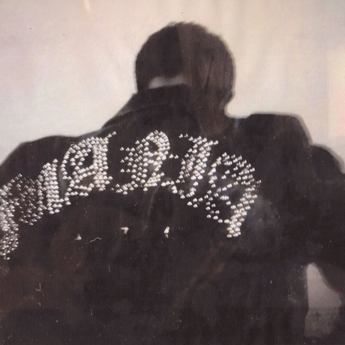 💿 𝗛𝗔𝗠𝗭𝗔 𝗢𝗕𝗧𝗜𝗘𝗡𝗧 𝗨𝗡 𝗡𝗢𝗨𝗩𝗘𝗔𝗨 𝗗𝗜𝗦𝗤𝗨𝗘 𝗗𝗘 𝗣𝗟𝗔𝗧𝗜𝗡𝗘 𝗔𝗩𝗘𝗖 « 𝗠𝗔𝗡𝗜𝗔 » !!

+ 100 000 ventes 📈

Votre top 3 du projet ? ⭐️