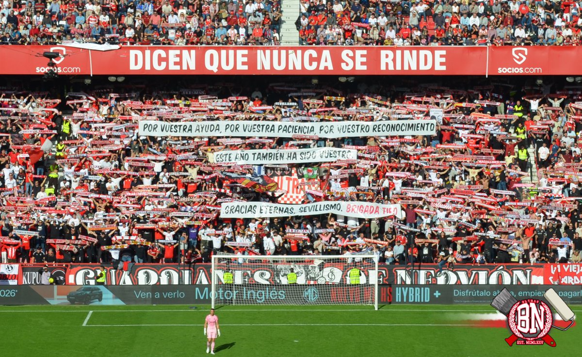 Agradecidos a quien nos ha aguantado, nos ha criticado, nos ha exigido y nos lo ha reconocido. 
Orgullosos de hacerlo en uno de los años más difíciles.

Nos debemos al escudo y a nuestra gente. 

NO SUPIMOS DAROS MÁS, NO OS MERECÍAIS MENOS.