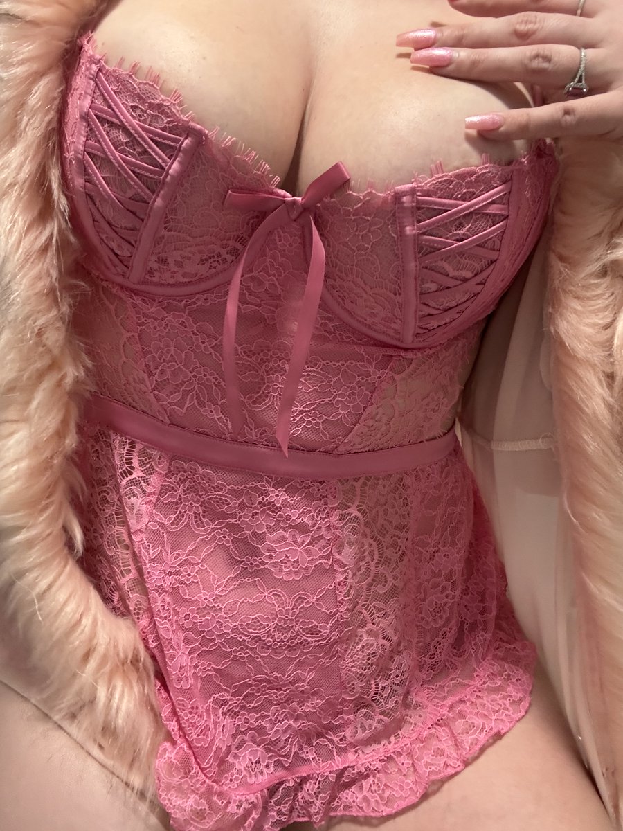 Gooners like you are powerless against my perfect tits