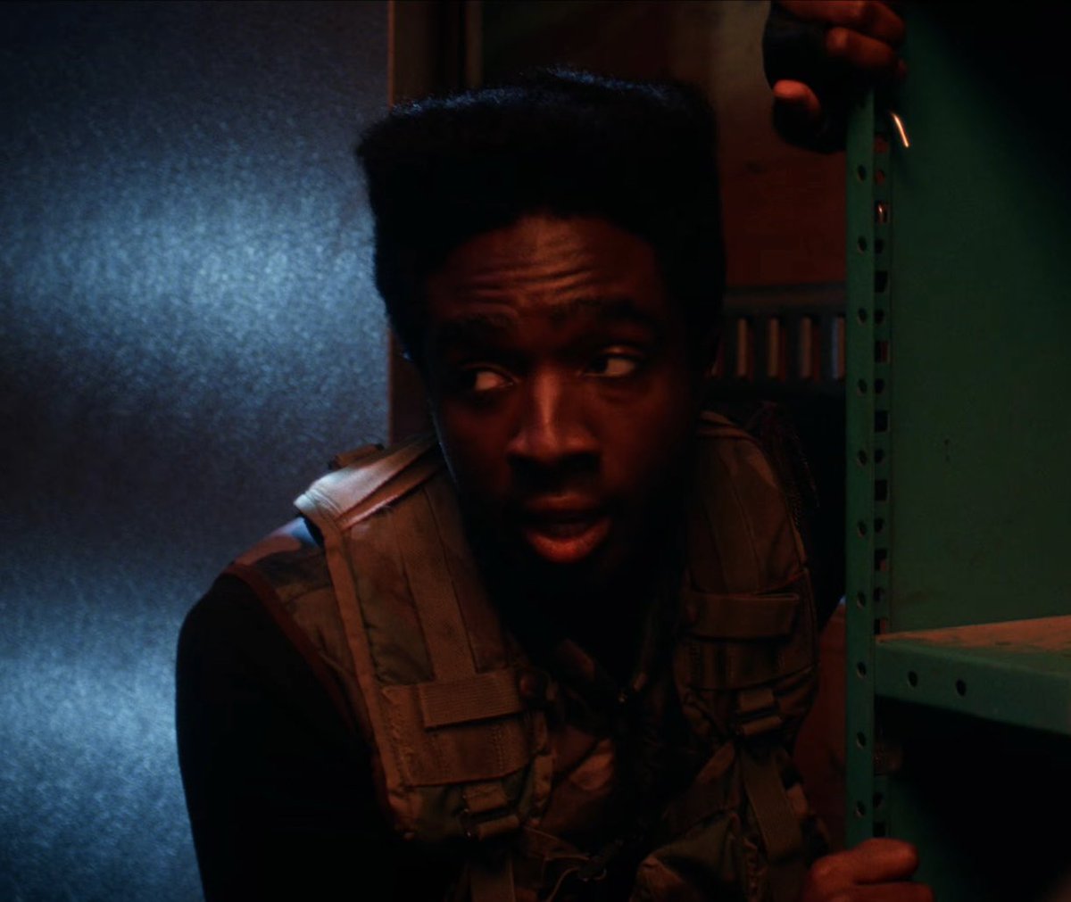 corefoursource's tweet image. new look of the core four (noah schnapp, caleb mclaughlin, gaten matarazzo, finn wolfhard) in #StrangerThings5 volume 2 !!!