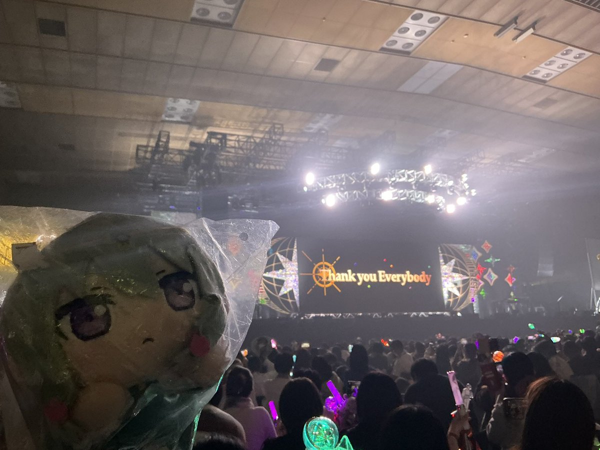 KatumaNatuko's tweet photo. ライブに行く事でしか生存報告をしない男、生存報告をする
3日間セカライ5thにMOIW2025に行って楽しみ尽くした https://t.co/Ac0UOMz9L1
