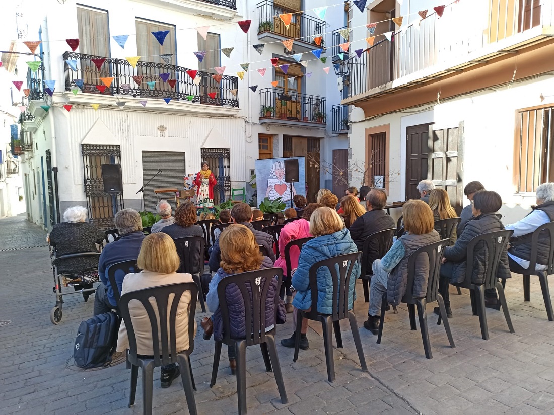 Regala cuentos por Navidad sobrarbedigital.com/regala-cuentos… a través de <a href="/SobrarbeDigital/">Sobrarbe Digital</a>