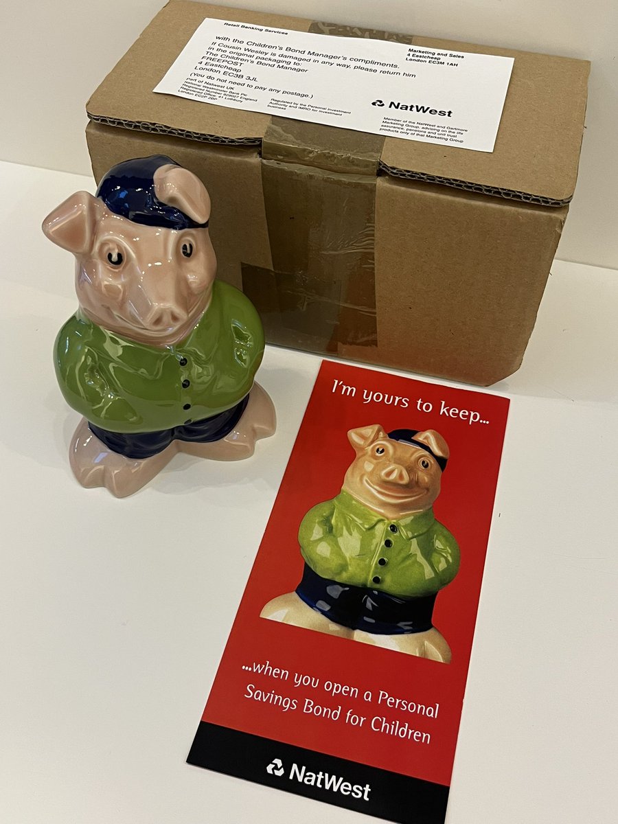 natwestpigs's tweet photo. @kat_n_eugene @MartinSLewis Do you have Cousin Wesley too ? https://t.co/2j5E5p4VTy