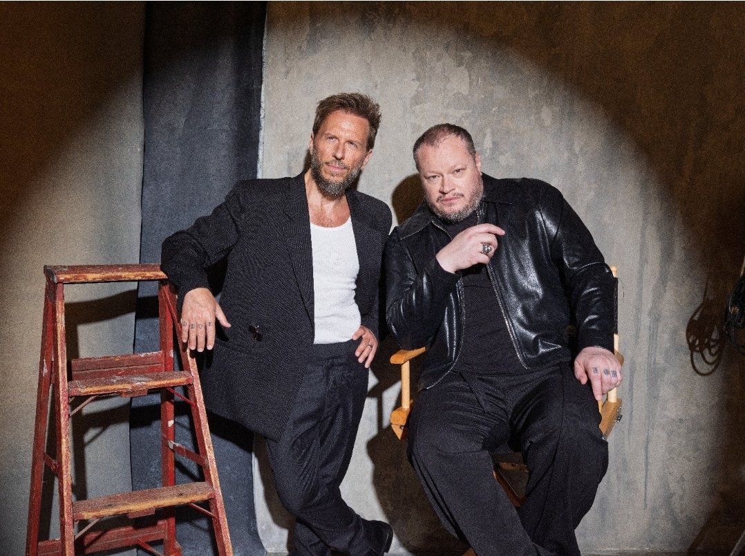 #Famosos Sin Bandera regresa a El Salvador con "Escenas Tour"
salvadoreñonoticias.com/2025/12/sin-ba…
#SinBandera #Concierto