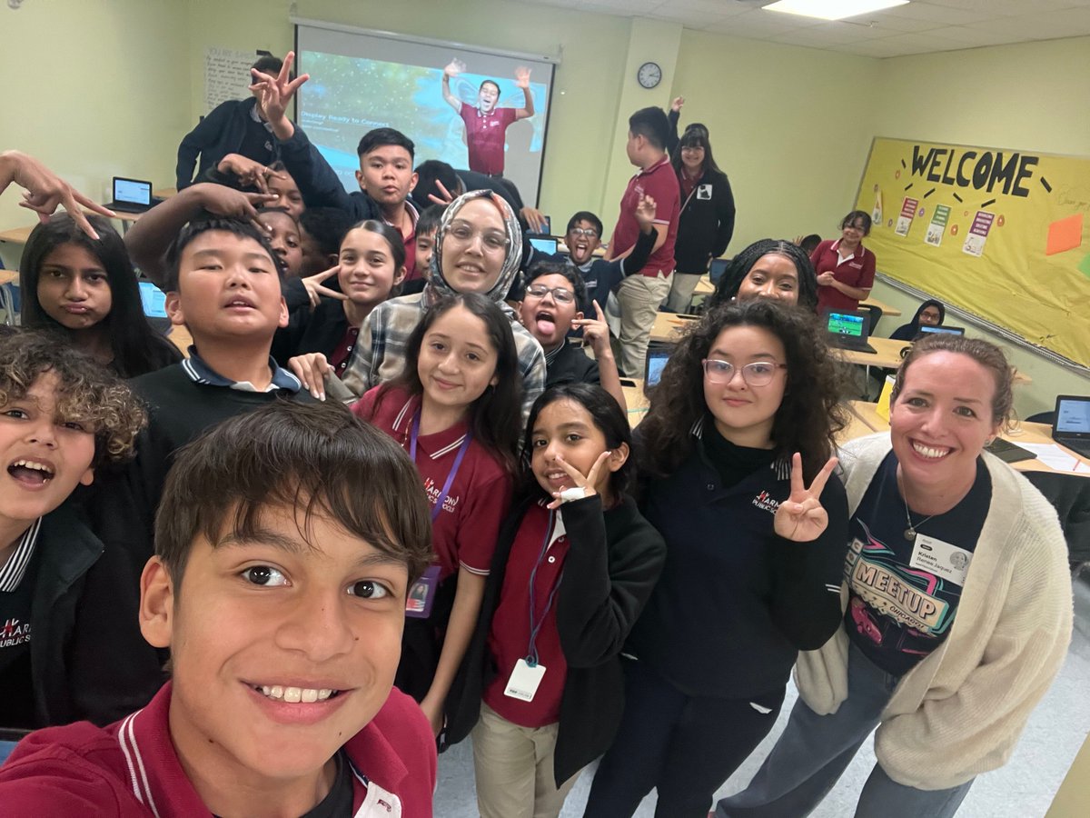 CodeHS's tweet image. 🎉 CSEdWeek 2025 was a huge success! We love visiting our teachers and getting into classrooms! We visited over 190 classrooms across the country and saw so much amazing work by all our incredible students! #CSEdWeek #CodeHS #ComputerScience #Coding