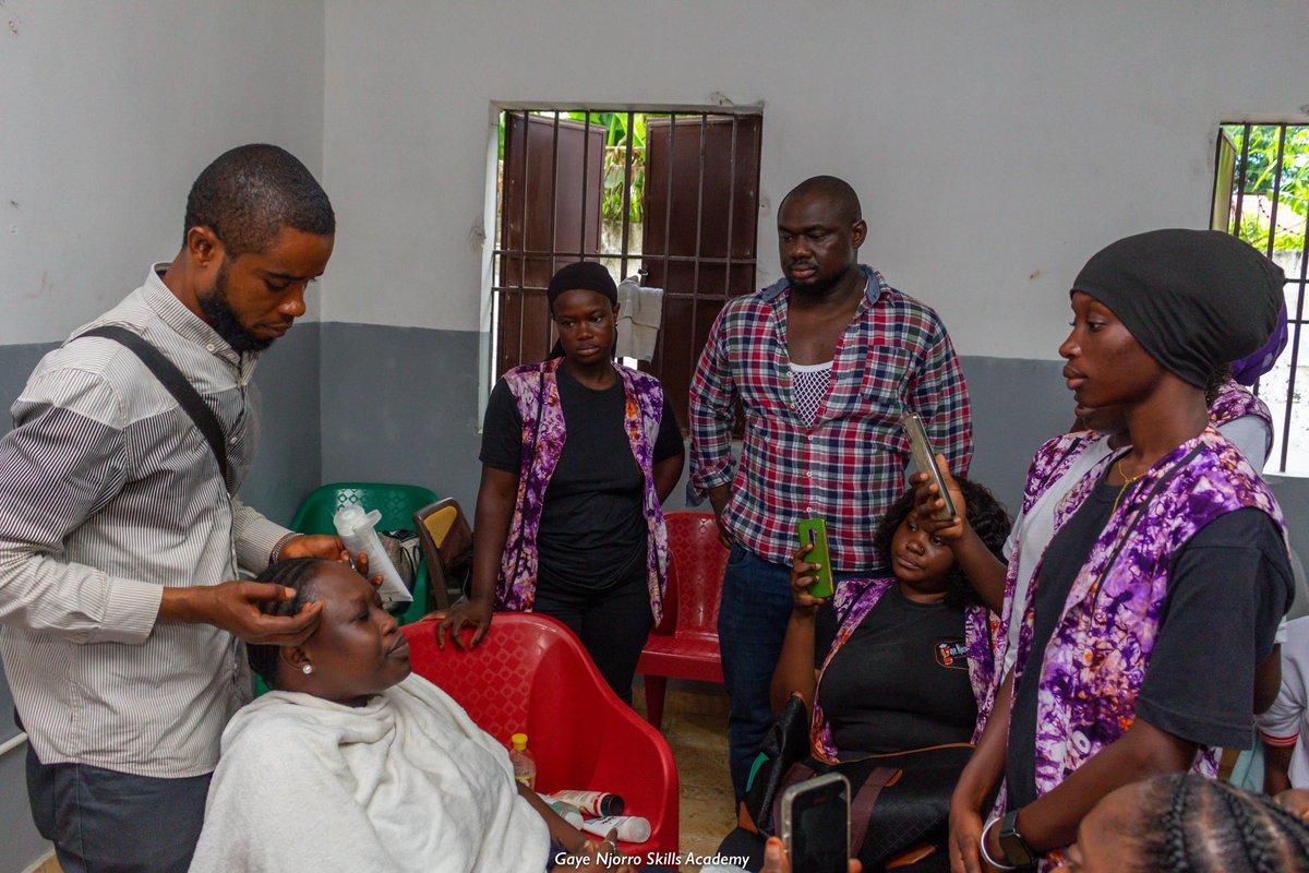 🔸Happy New Week!

Every new week is a reminder that skills change lives. Beyond certificates, skills build confidence, independence and the power to create opportunities in any economy.

As the year unfolds, we are counting down to 18th December 2025, when 4️⃣0️⃣0️⃣ talented