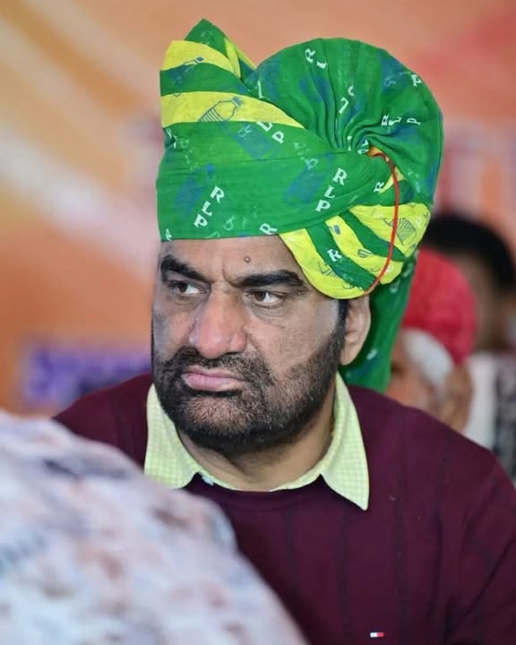लौटकर आना ही होगा अपने सिंहासन पर, तेरी सल्तनत को संभालना हर किसी के बस की बात नहीं!

#HanumanBeniwal
<a href="/hanumanbeniwal/">HANUMAN BENIWAL</a>
#RLPINDIAorg 
#khinwsar