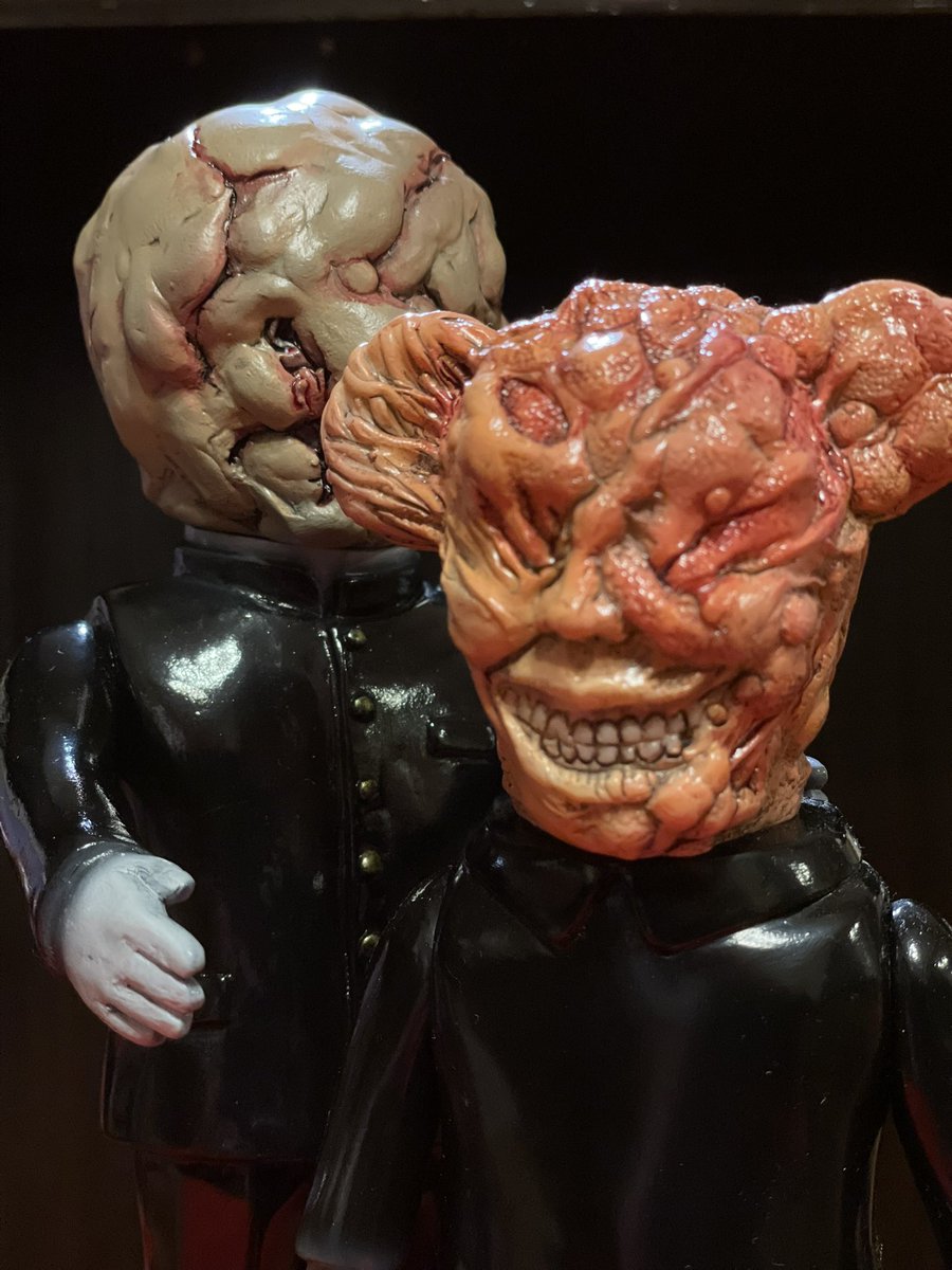 もしかして肉鼠くんも…。友達になれるかな、、、 #暗黒