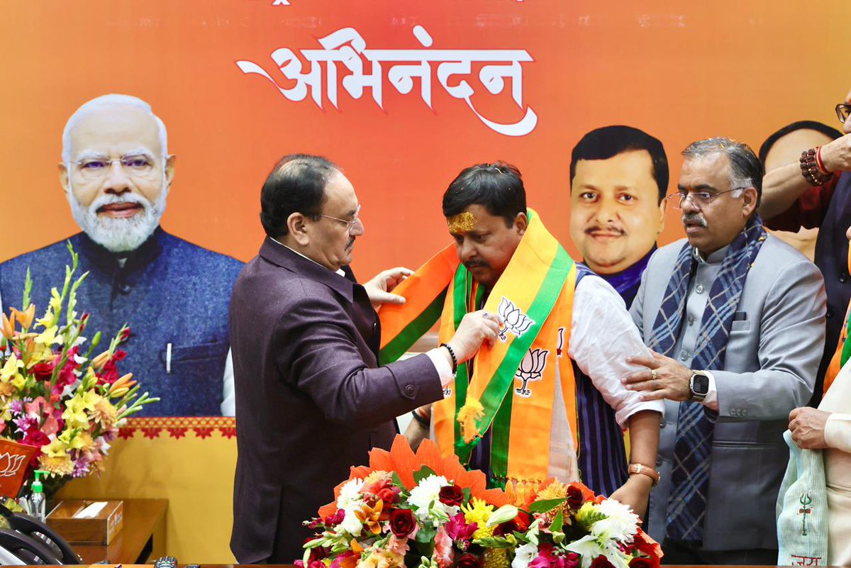 BJP4India's tweet image. भाजपा राष्ट्रीय अध्यक्ष श्री @JPNadda व केंद्रीय गृहमंत्री श्री @AmitShah की उपस्थिति में नवनियुक्त राष्ट्रीय कार्यकारी अध्यक्ष श्री नितिन नबीन ने आज नई दिल्ली स्थित पार्टी मुख्यालय में पदभार ग्रहण किया।