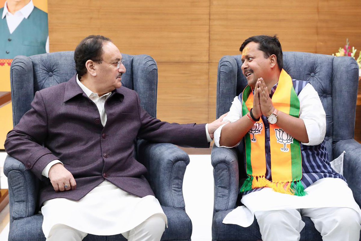 BJP4India's tweet image. भाजपा राष्ट्रीय अध्यक्ष श्री @JPNadda व केंद्रीय गृहमंत्री श्री @AmitShah की उपस्थिति में नवनियुक्त राष्ट्रीय कार्यकारी अध्यक्ष श्री नितिन नबीन ने आज नई दिल्ली स्थित पार्टी मुख्यालय में पदभार ग्रहण किया।