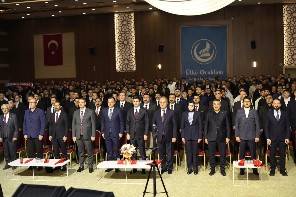 Ülkü Ocakları Konya İl Başkanlığımızın düzenlediği 2. Kutadgu Bilig Bilgi Yarışması’nın finaline katılarak azmini ve bilgisini yarıştıran genç bozkurtlarla bir araya geldik.🐺

Programda emeği geçen ülküdaşlarımızı ve yarışmaya katılan gençlerimizi tebrik ediyorum. 🇹🇷