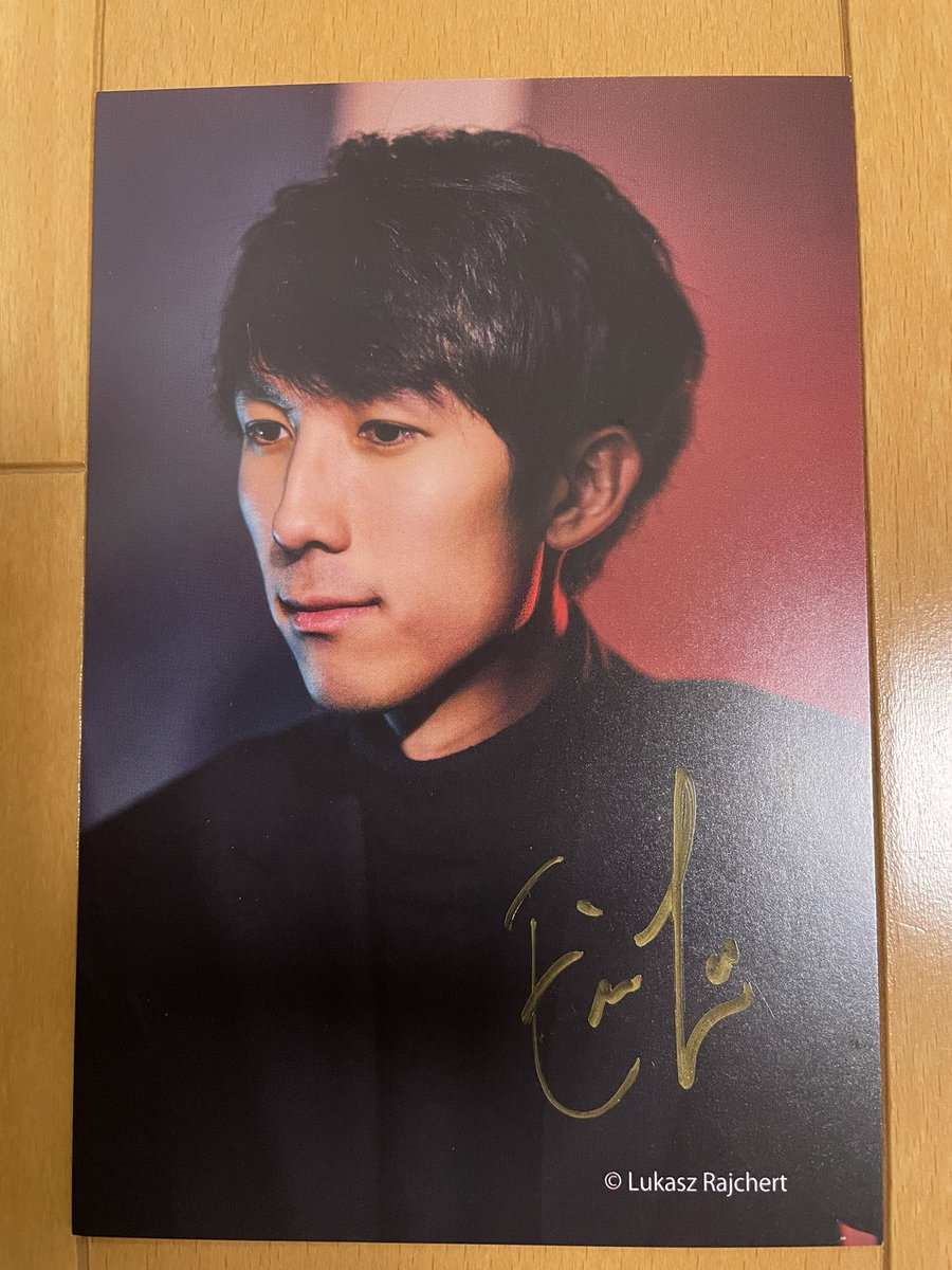 CD購入者先着100名に直筆サイン入りポストカードのお渡しがありました