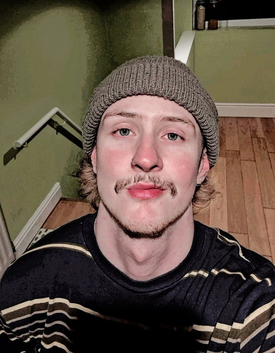 𝗟꩜𝗨𝗜𝗦. tweet media