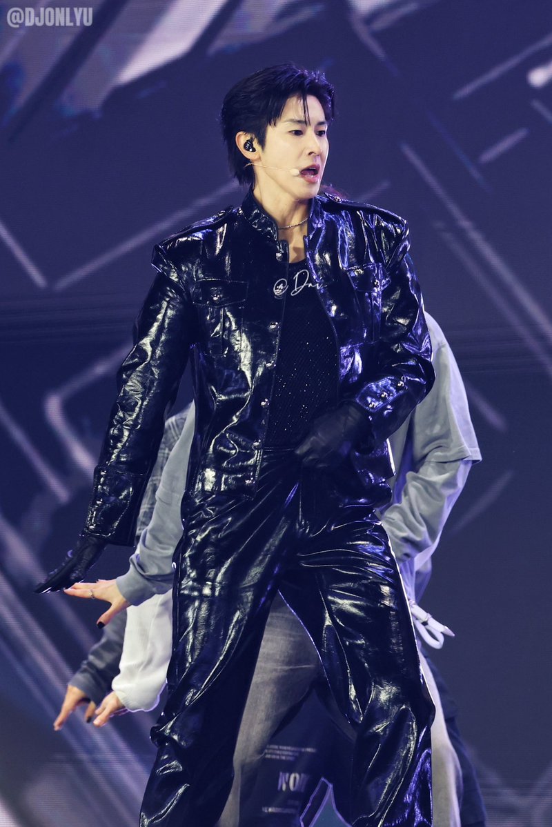 ユノ💕おやすみなさい💤 無事帰国 せめて今夜くらいはご両親と一緒に