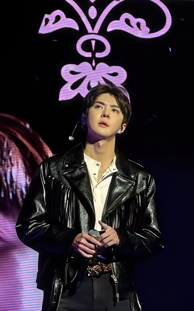 milkteus's tweet image. FACE CARD, NO CASH, NO CREDIT.