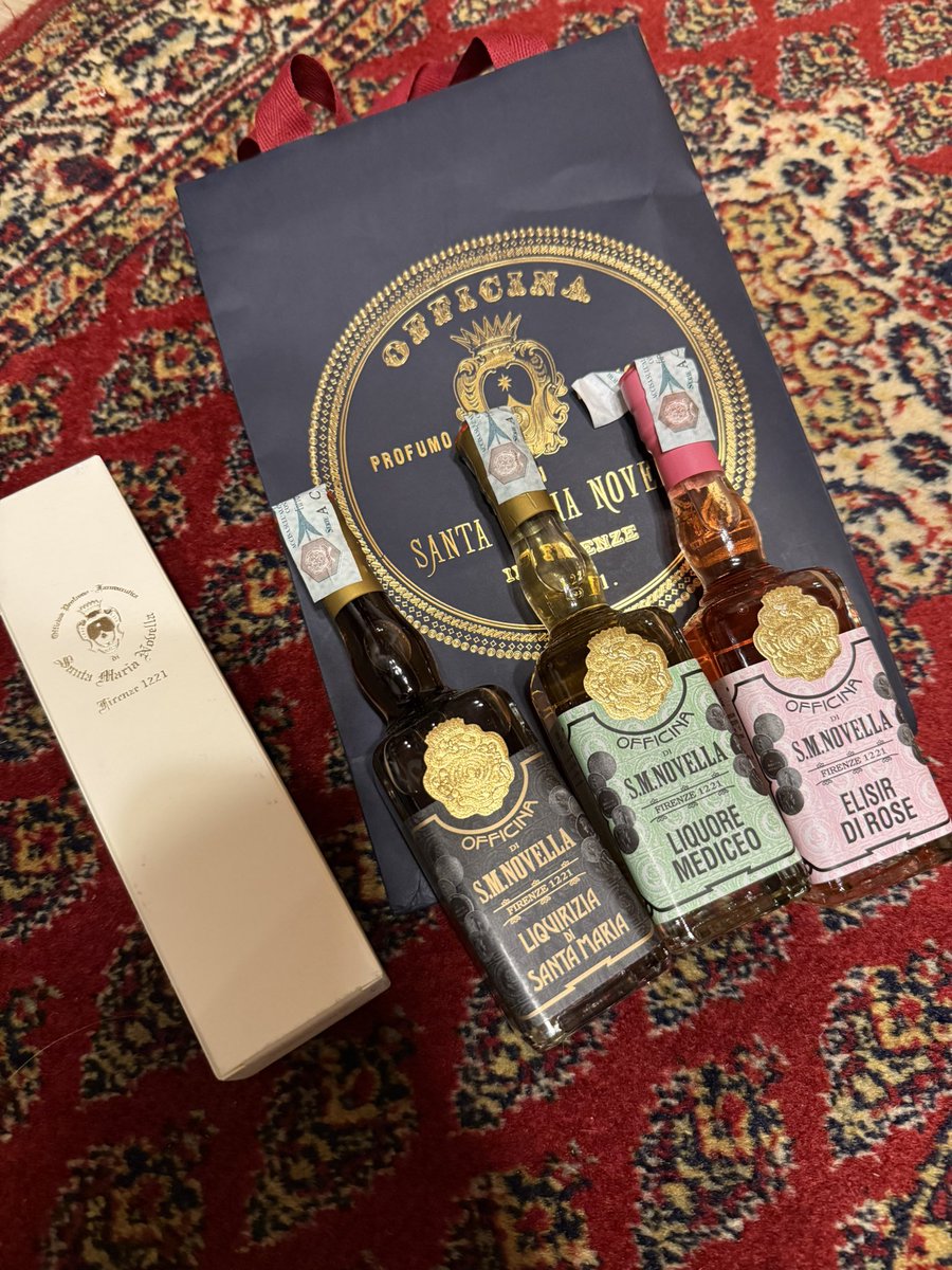 今回の🇮🇹旅行で入手した一番レアなものは多分、みんな大好きサンタ