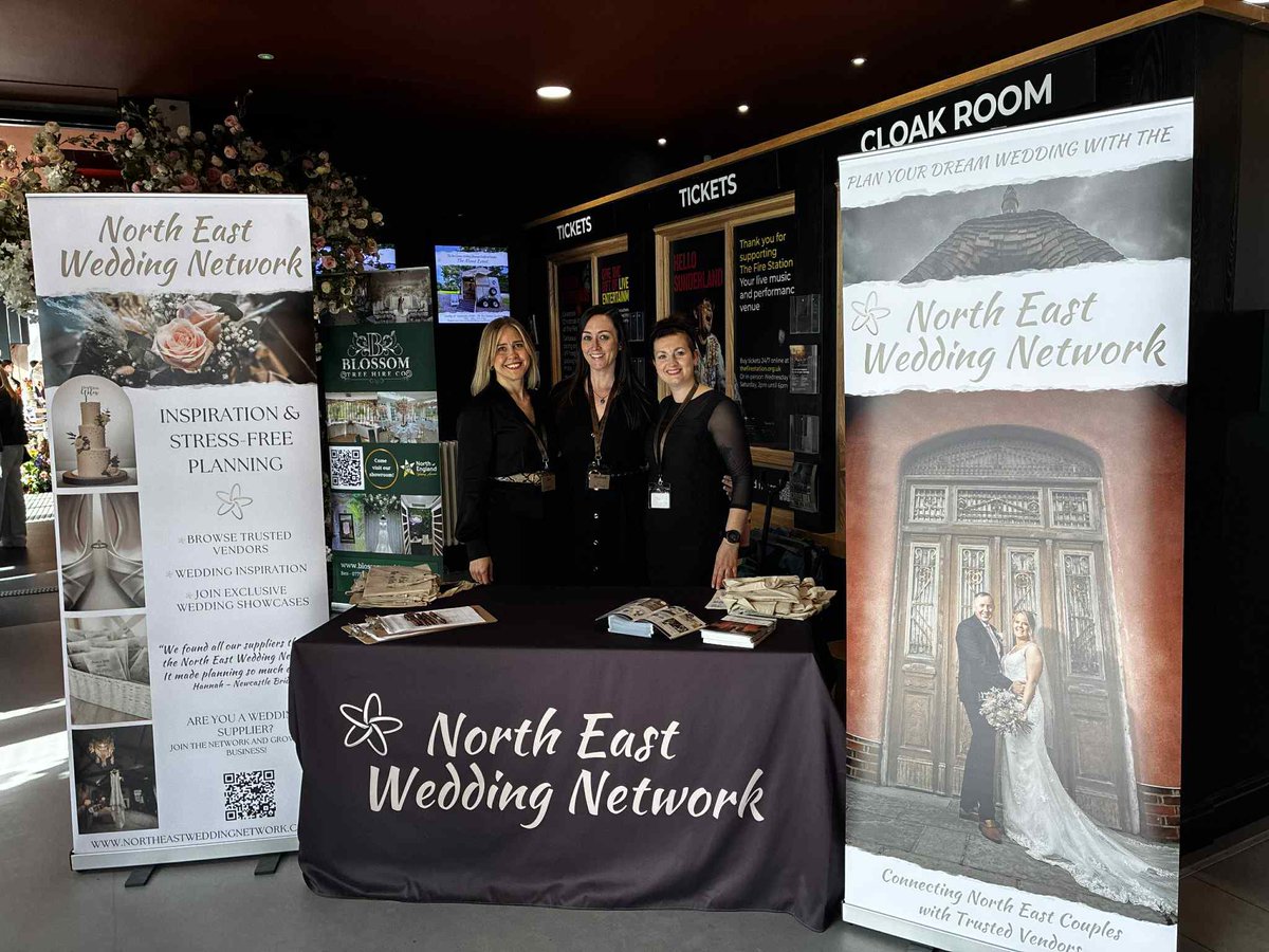 A big thank you to the North East Wedding Network for sending in this image of their Branded Tablecloth &amp; Banner Bundle. The setup looks fantastic!

Full Print Branded Tablecloth and Roller Banner buff.ly/vGZdPcd
Roller Banners buff.ly/Nv7h8k9

#banners