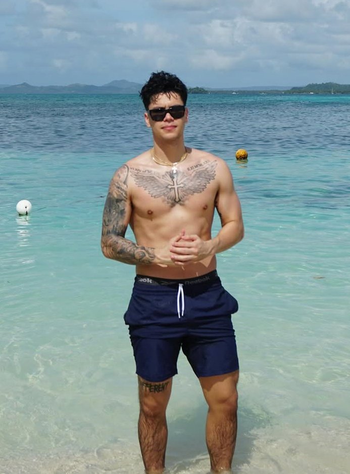 KweenFalcon's tweet image. Happy Birthday Eli 🥳🩵

Thank you for your two years... 🥹