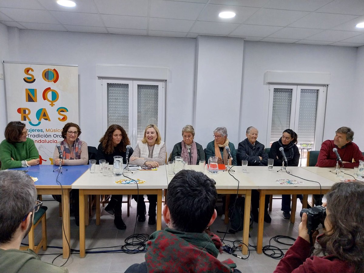 IAPHpatrimonio's tweet photo. Os dejamos algunas imágenes del pasado sábado en la presentación del proyecto #SONORAS #Mujeres, #música y #tradiciónoral en #Andalucía en #Terque #Almería, en el último encuentro de los realizados en todas las provincias andaluzas. https://t.co/9s6j1W779C