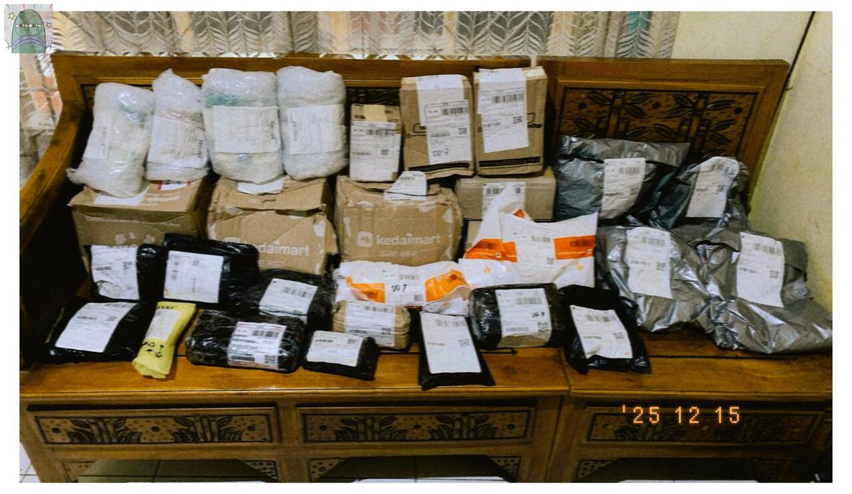 Tanyarlfes tweet media