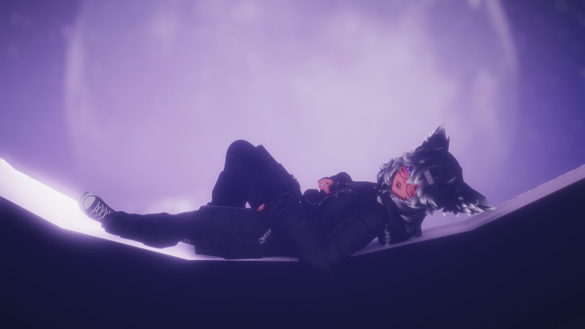 corrupted tweet media