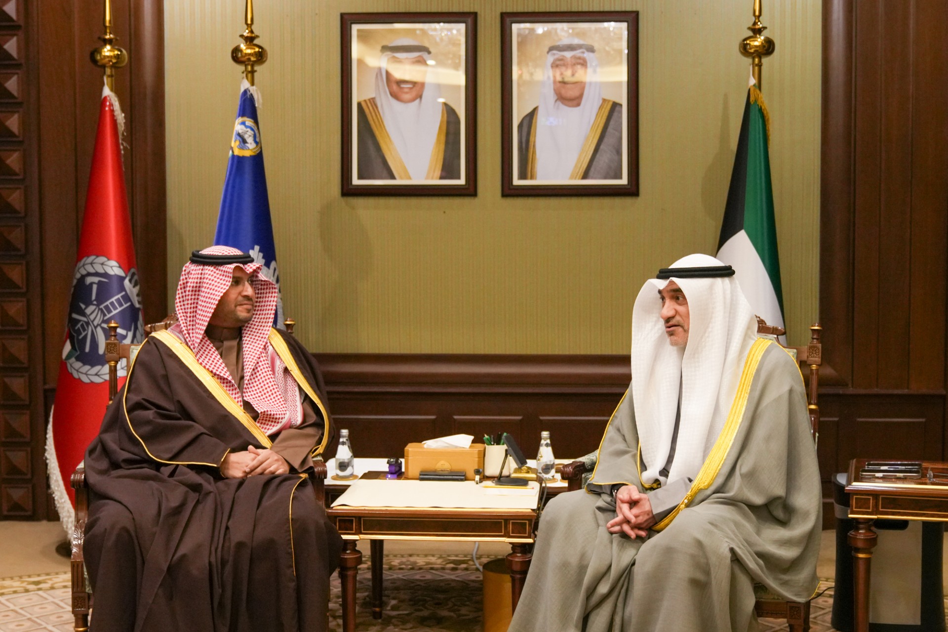 رئيس الوزراء بالإنابة يستقبل الأمير تركي بن محمد 