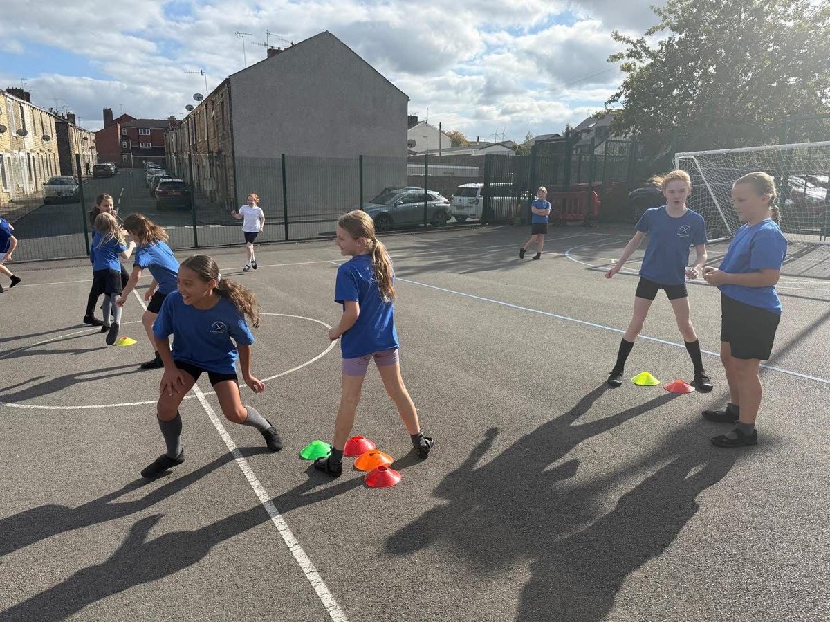 Throughout the term, we’ve been proud to deliver @Ferrero_uk’s CSR programme <a href="/JoyofMovingUK/">Joy of Moving UK</a> to children in our local schools.
Pupils❤️learning about the importance of physical activity, nutrition, hydration and what forms a balanced diet. 🏃‍♀️
#JoyofmovingUK