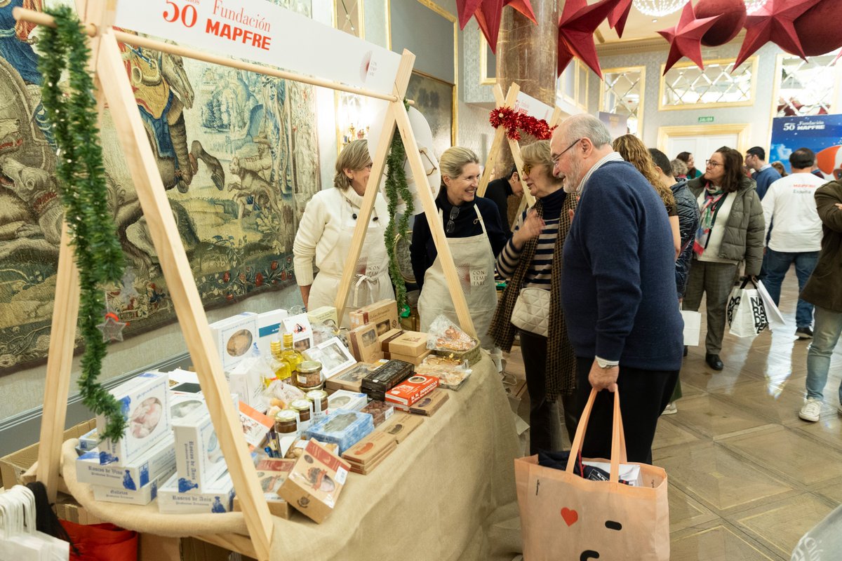 fmapfre's tweet image. ❤️❤️🎁 Vuestra generosidad nos emociona un año más. GRACIAS por participar en el Mercadillo Solidario y contribuir a una recaudación que ayudará a quienes más lo necesitan. ¡Seguimos juntos! ¡Nos vemos en la edición 2026!

#GraciasDeCorazón #MercadilloSolidarioFM