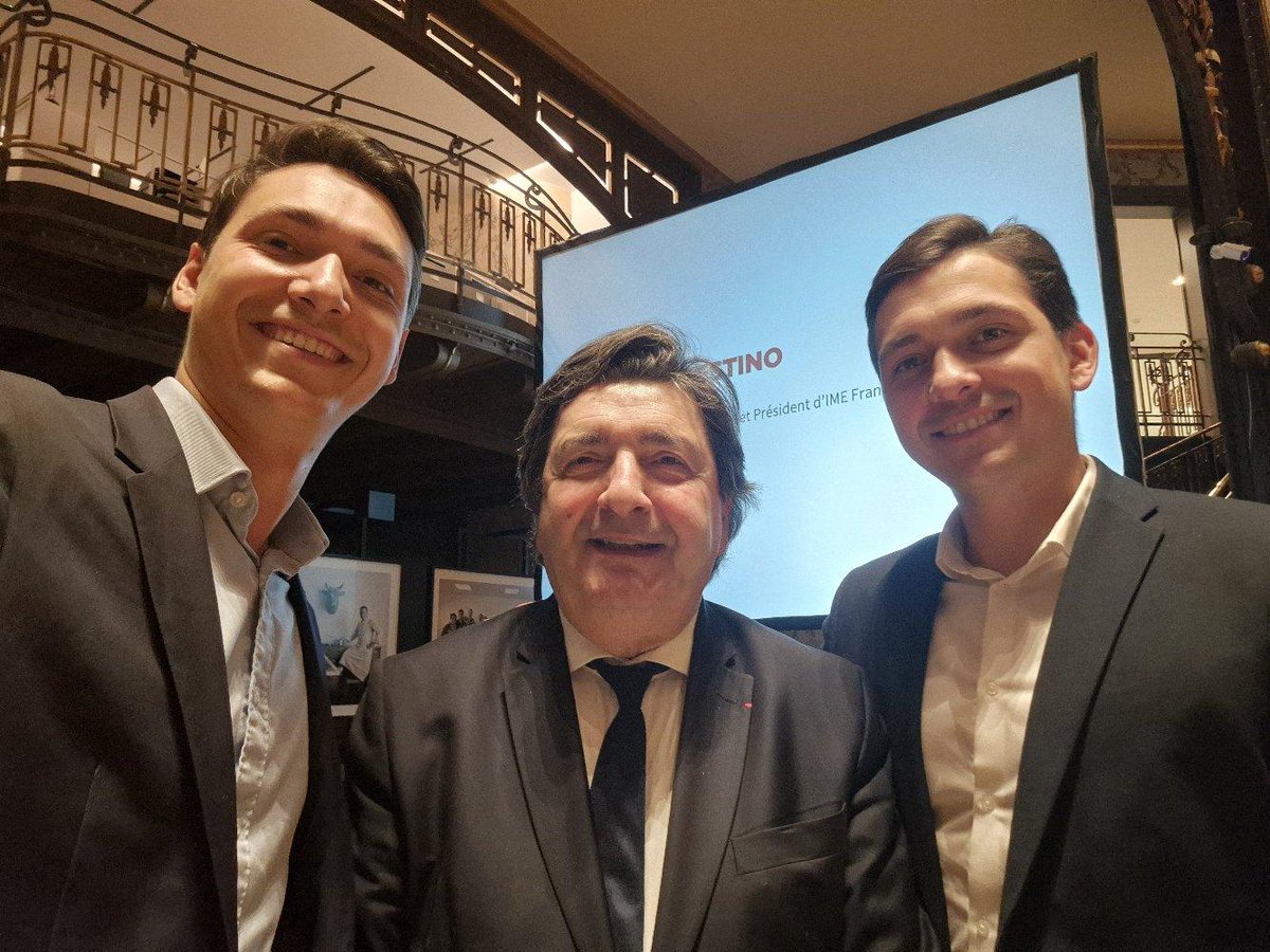 L'Escale Royale tweet media