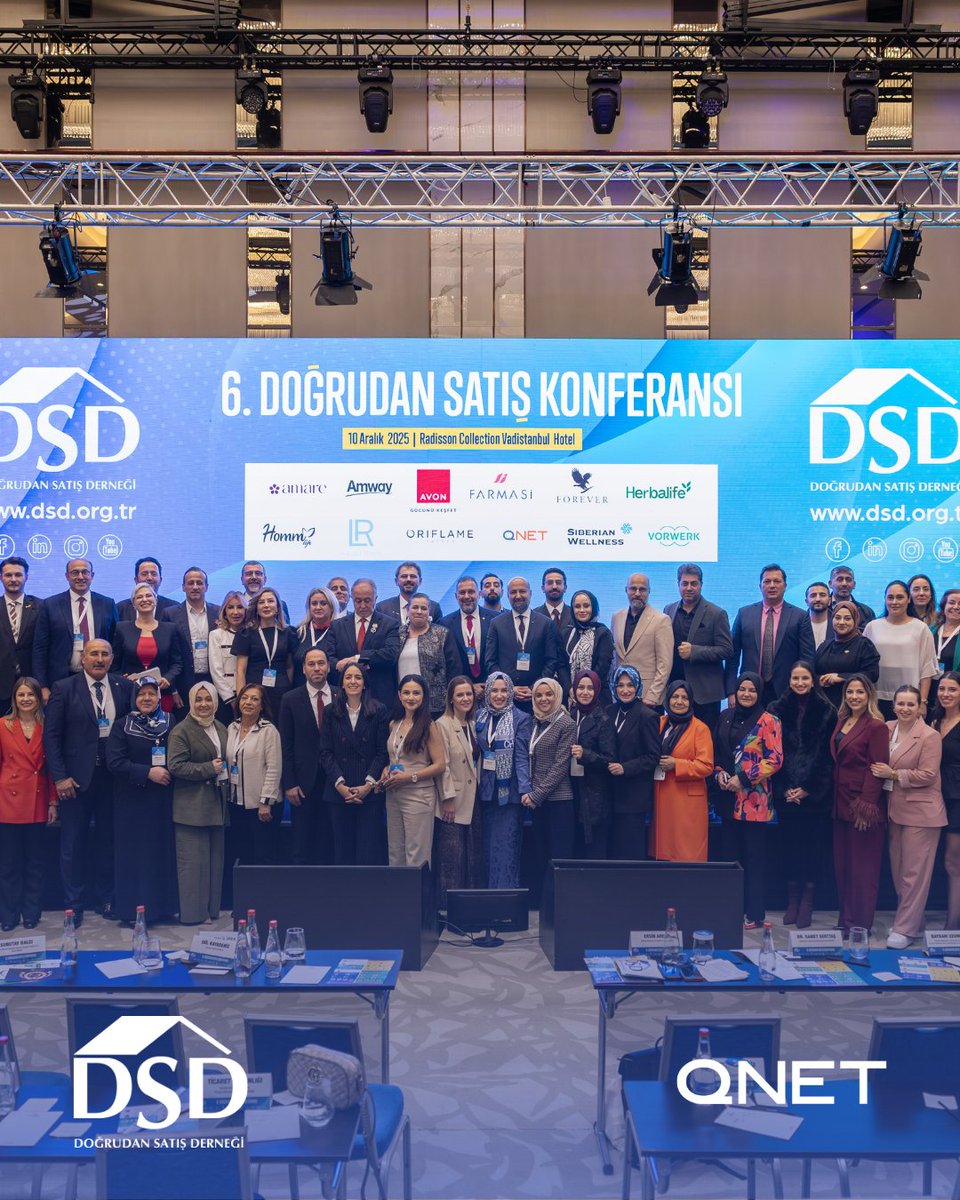 QNET Türkiye olarak 6. Doğrudan Satış Konferansı’ndaydık.

Bölge Genel Müdürümüz Cem Geyik ve Pazarlama &amp; İletişim Müdürümüz Irmak Sütçü, sektörün bugününe ve yarınına ışık tutan konuşmalarıyla konferansta yer aldı.

Geleceği birlikte şekillendirmeye devam ediyoruz. 🧡