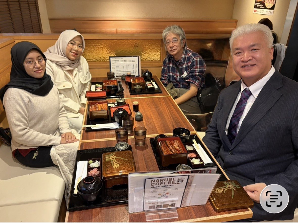 Randykuma777's tweet photo. インドネシアからの留学生の送別会。。 https://t.co/LJElhmnbgF