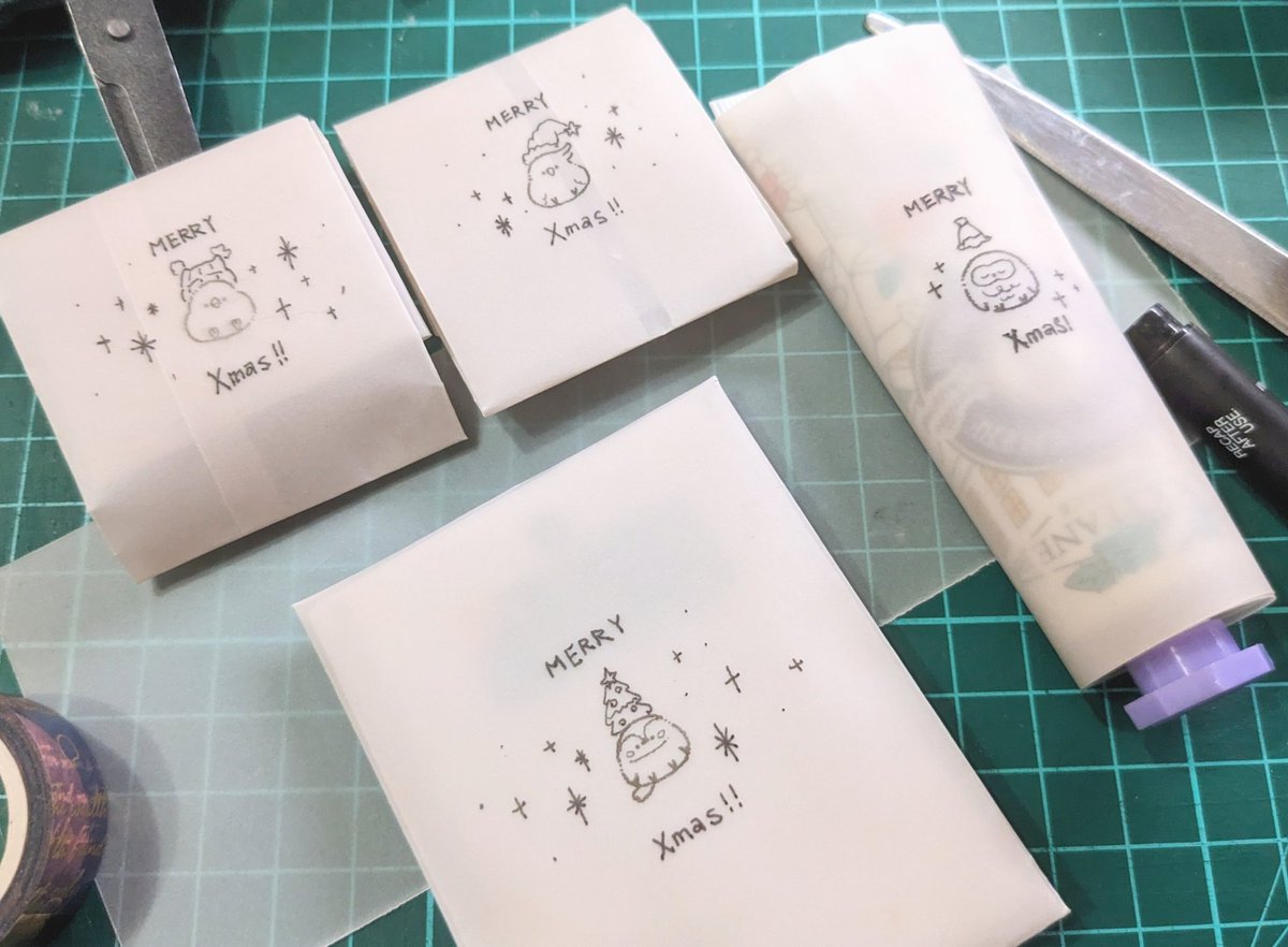 _1000000y's tweet photo. ✨Merry Xmas🎁🎄🕊️
#christmas #doodle #手書き #bird #packing #christmasgifts https://t.co/CICeKPDTXF