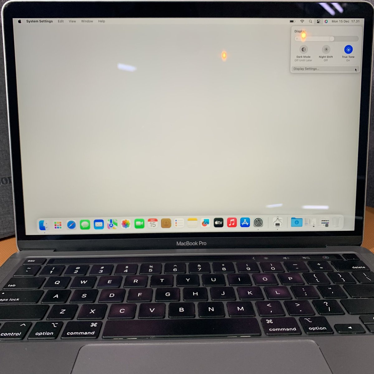 Apes Store ID tweet media