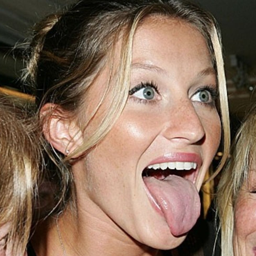 GoonerLingua's tweet image. A mulher mais linda do mundo