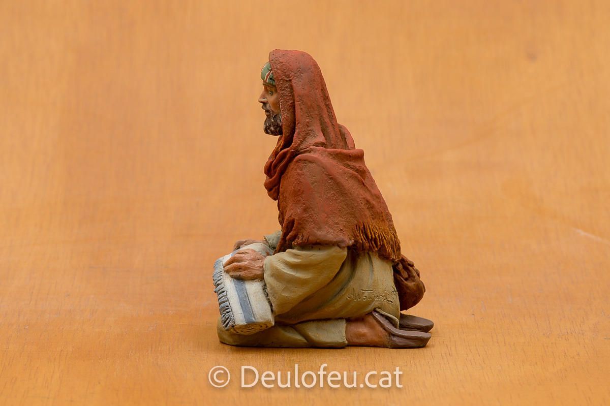 deulofeu1929's tweet photo. 🆕 NOVETAT 

▶ Pastor adorant amb manta

➕ Col·lecció de figures de pessebre de 17cm de l'escultora catalana Montserrat Ribes
✳️ Disponible online i en exclusiva a les parades de Pessebres Deulofeu a la Fira de Santa Llúcia de Barcelona
🏷️ Ref.588
🔗 https://t.co/LR2YKxfqEz https://t.co/Vi4vbNtC2L