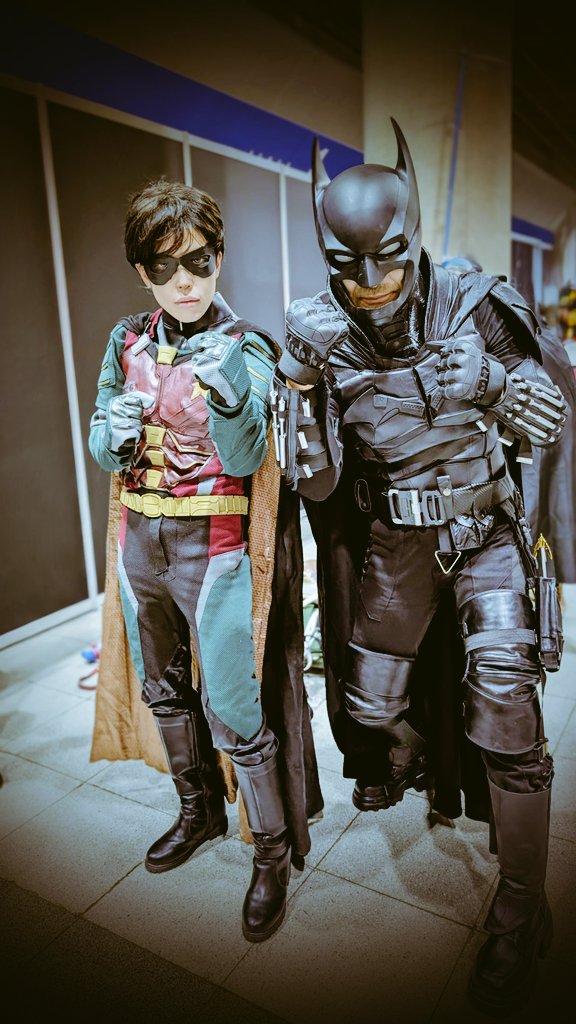 o_guri_gentaro's tweet photo. The deep bond between master and disciple

Batman Robin🦇💚❤️‍🔥
@ALPHA16664895さん

#東京コミコン2025コスプレ
#batmanrobin https://t.co/TQKQuUzSLB